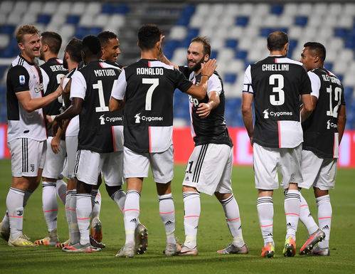 包含尤文图斯客场胜出,领先优势继续扩大的词条 包含尤文图斯客场胜出,领先优势继续扩大的词条