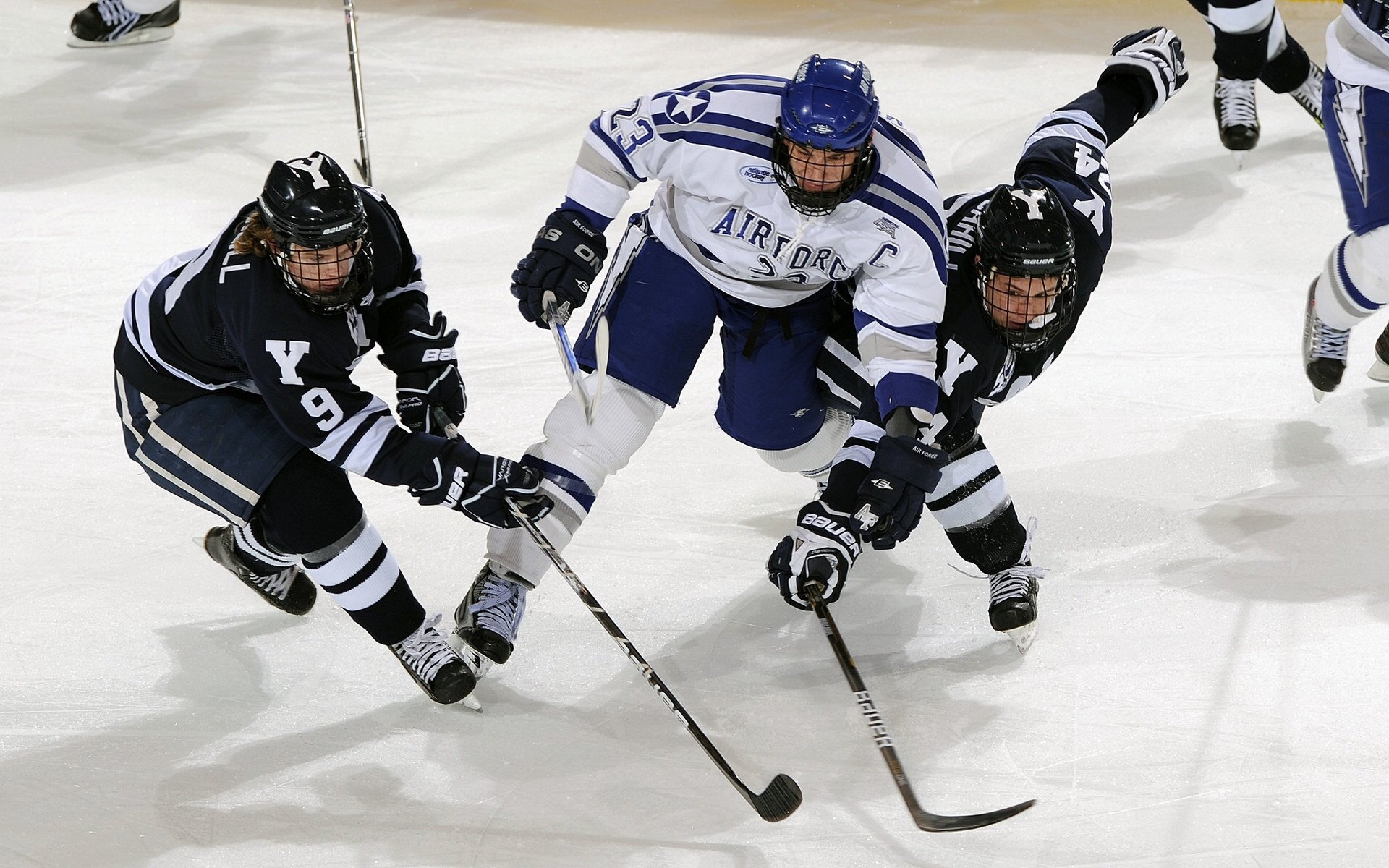 孤星破阵，伦纳德个人能力完全展现，北京队冲垮火箭的战术启示