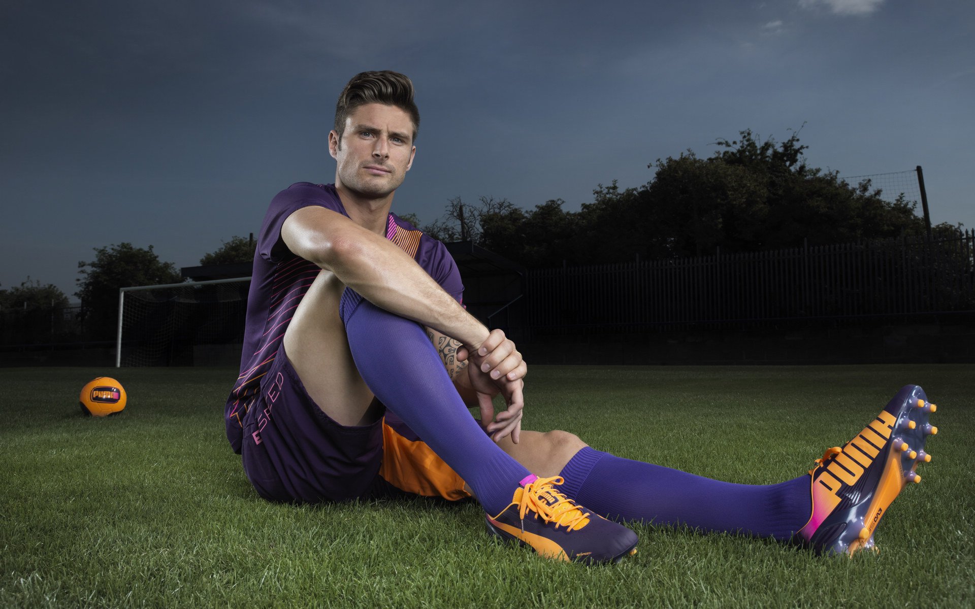 曼城欧冠提前终结悬念，伊朗元素成焦点战意外插曲